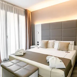 Hotel Acca Palace, Milán