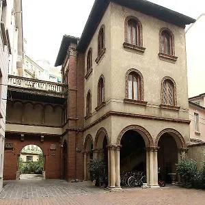 Sahi - Residenza Bianca Di Savoia Milan